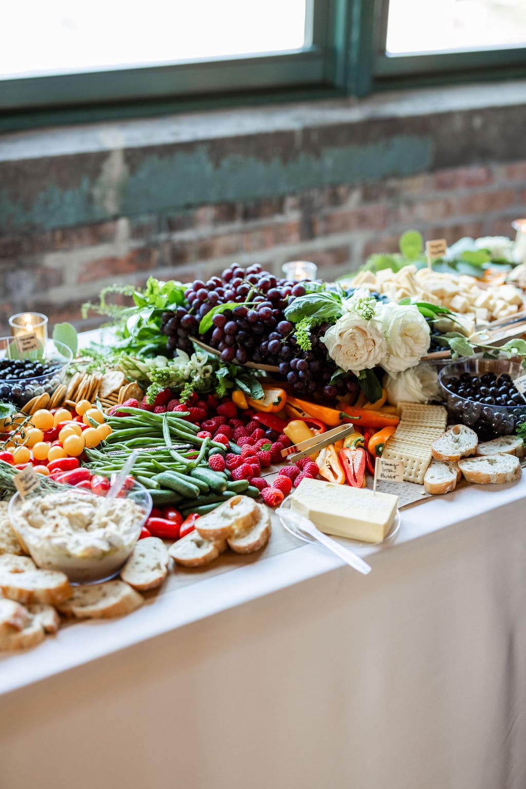 Charcuterie board at the Bridgeport Art Center wedding cocktail hour