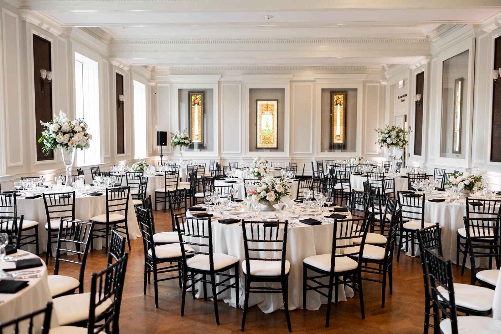 Round tables set up for the Chicago History Museum wedding reception