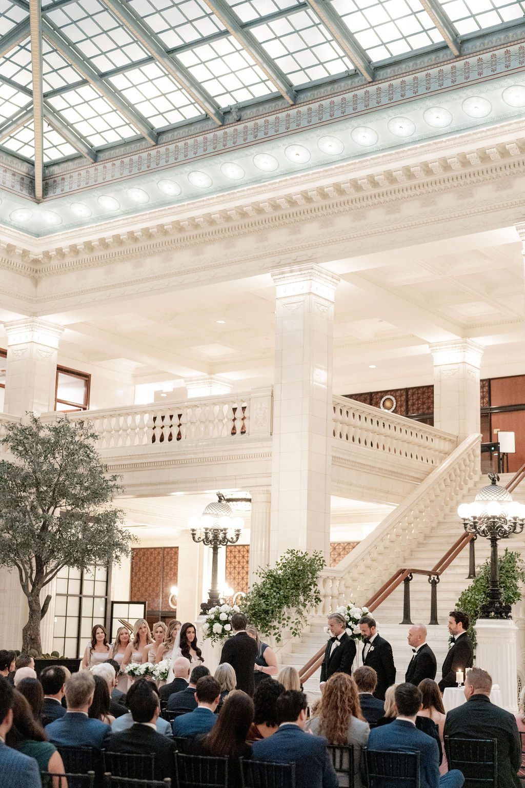 Bride and groom say their vows at their Exchange Chicago wedding