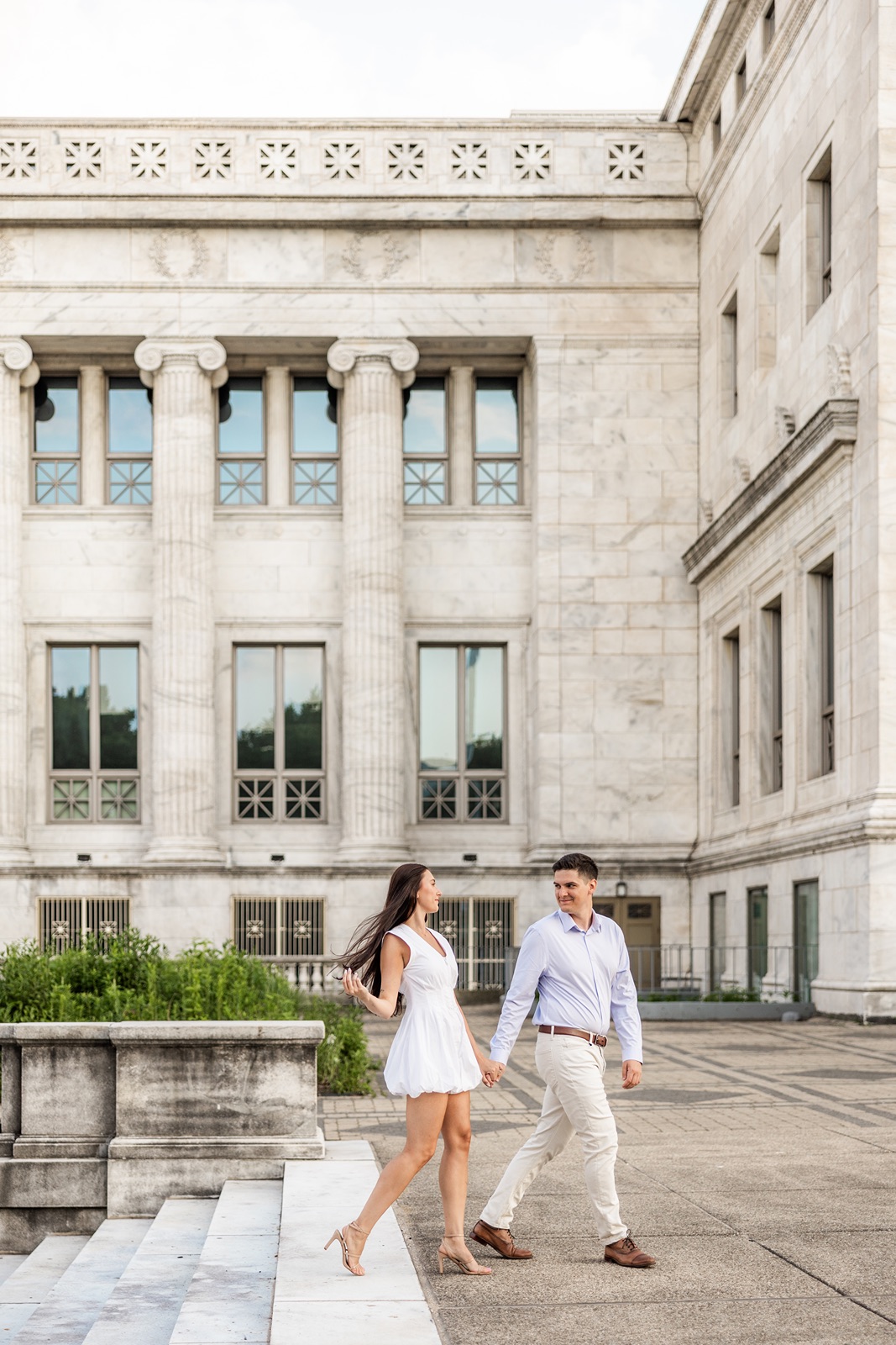 Couple strolls on Museum Campus during their Chicago engagement session